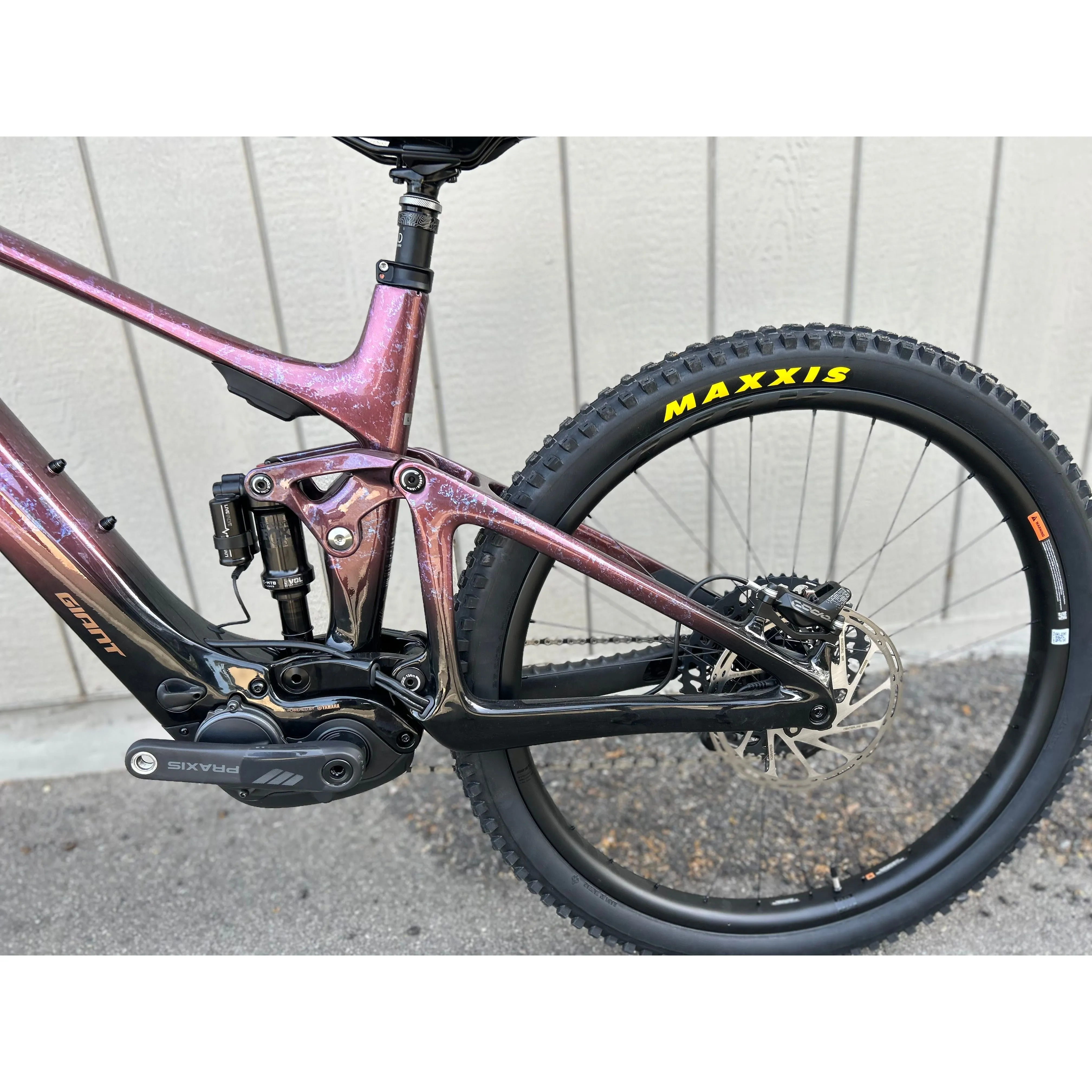 2023 Giant Trance X Advanced E  Elite 1