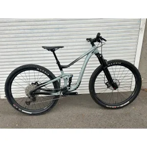 Giant Trance 29 2 - DEMO