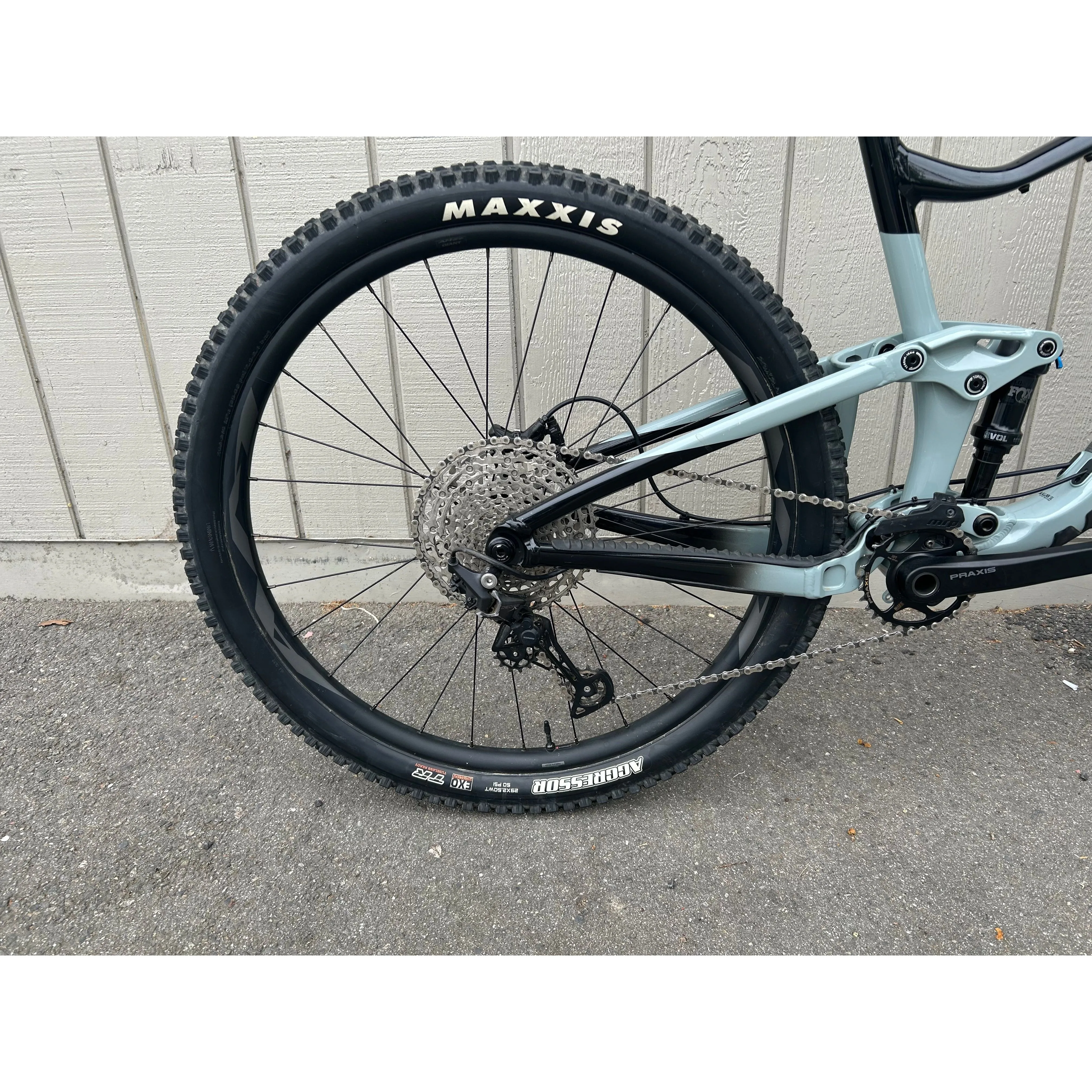 Giant Trance 29 2 - DEMO
