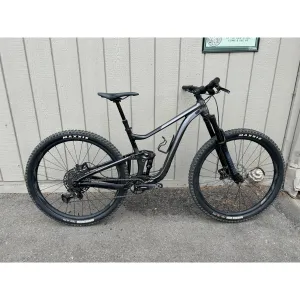 Giant Trance X 29 2 - DEMO
