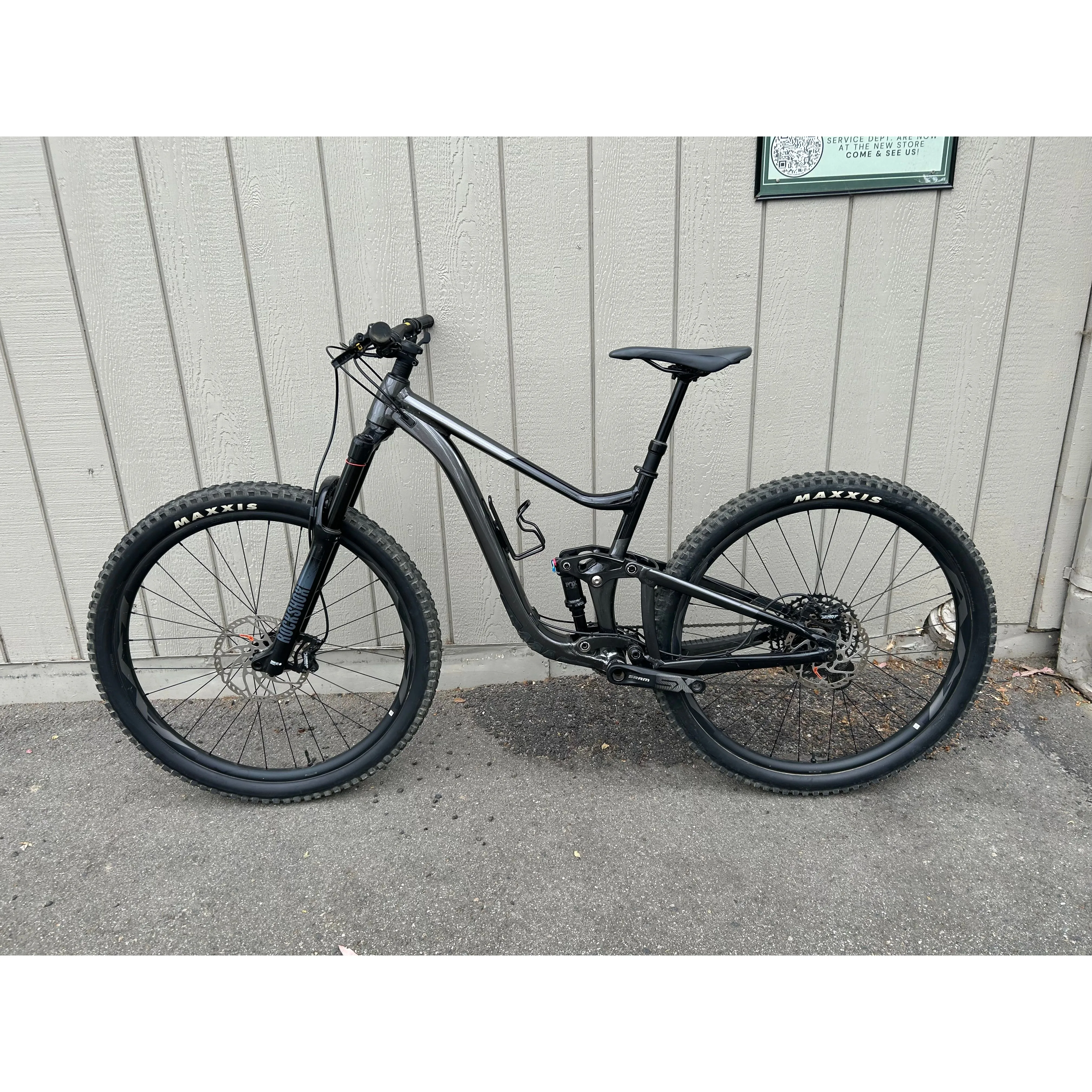 Giant Trance X 29 2 - DEMO