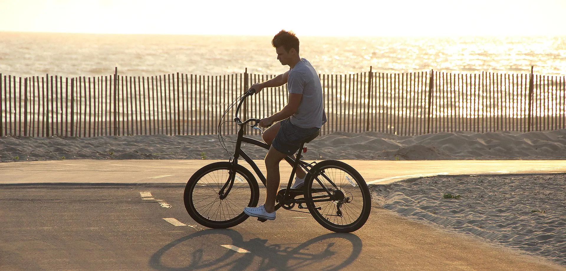 sixthreezero EVRYjourney Men's 26" Single Speed Touring Hybrid Bike, Matte Black