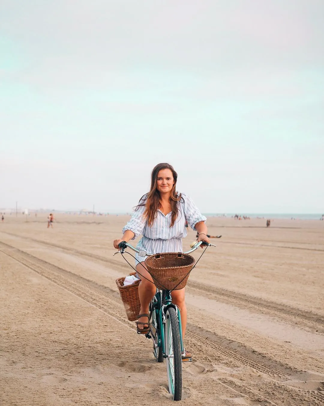 sixthreezero EVRYjourney Women's 24" 3 Speed Step-Through Touring Hybrid Bicycle