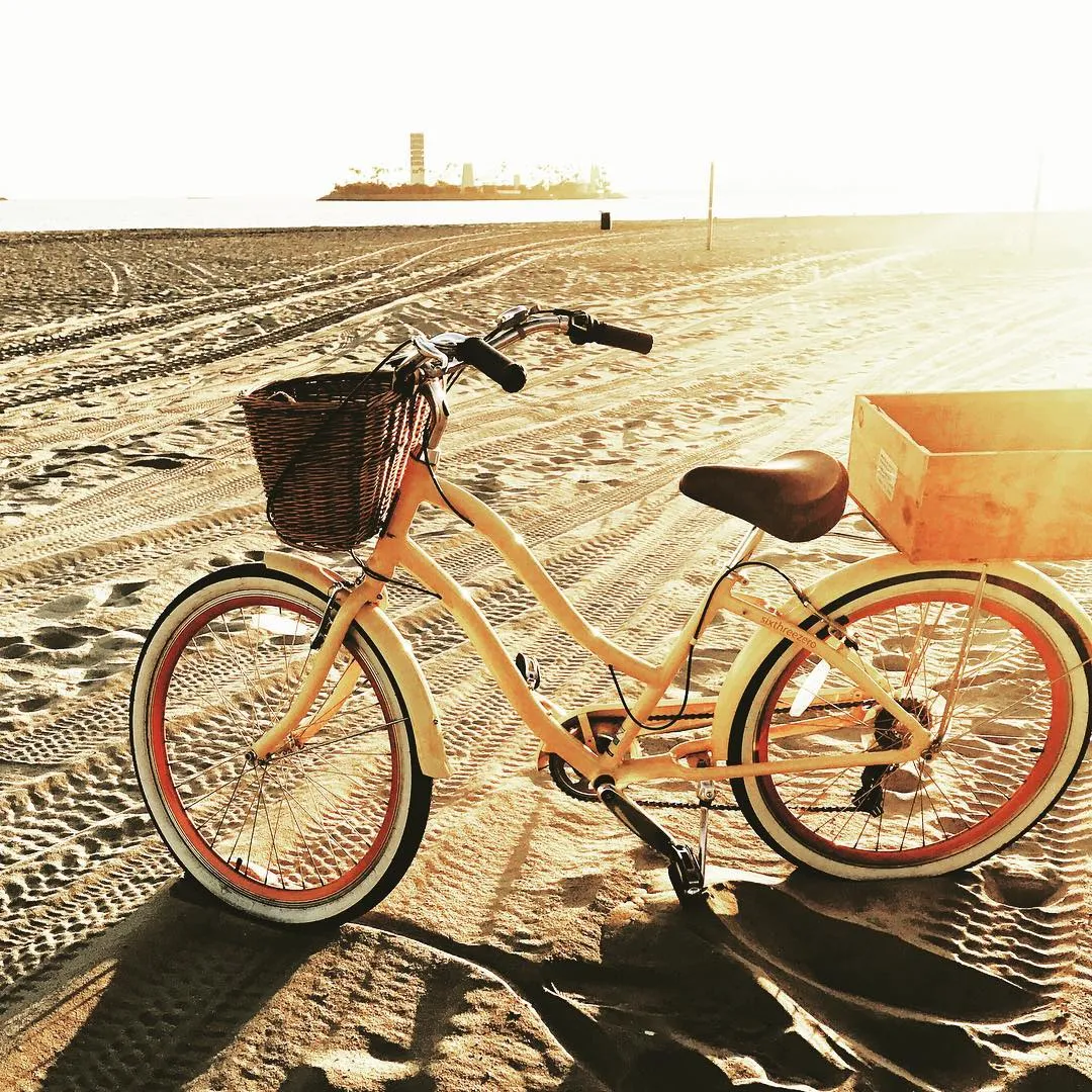sixthreezero EVRYjourney Women's 24" 3 Speed Step-Through Touring Hybrid Bicycle
