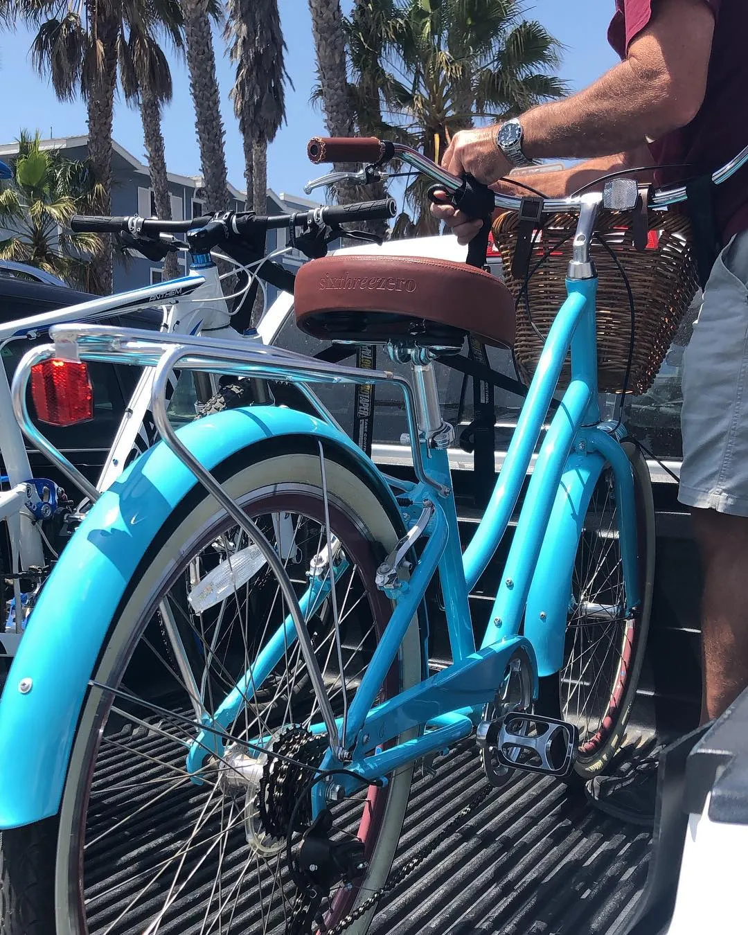sixthreezero EVRYjourney Women's 24" 3 Speed Step-Through Touring Hybrid Bicycle