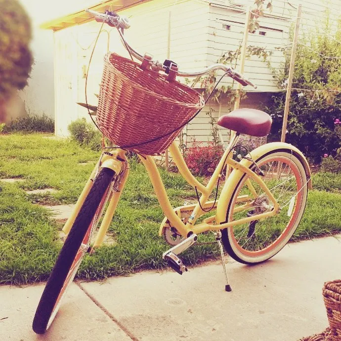 sixthreezero EVRYjourney Women's 24" 3 Speed Step-Through Touring Hybrid Bicycle