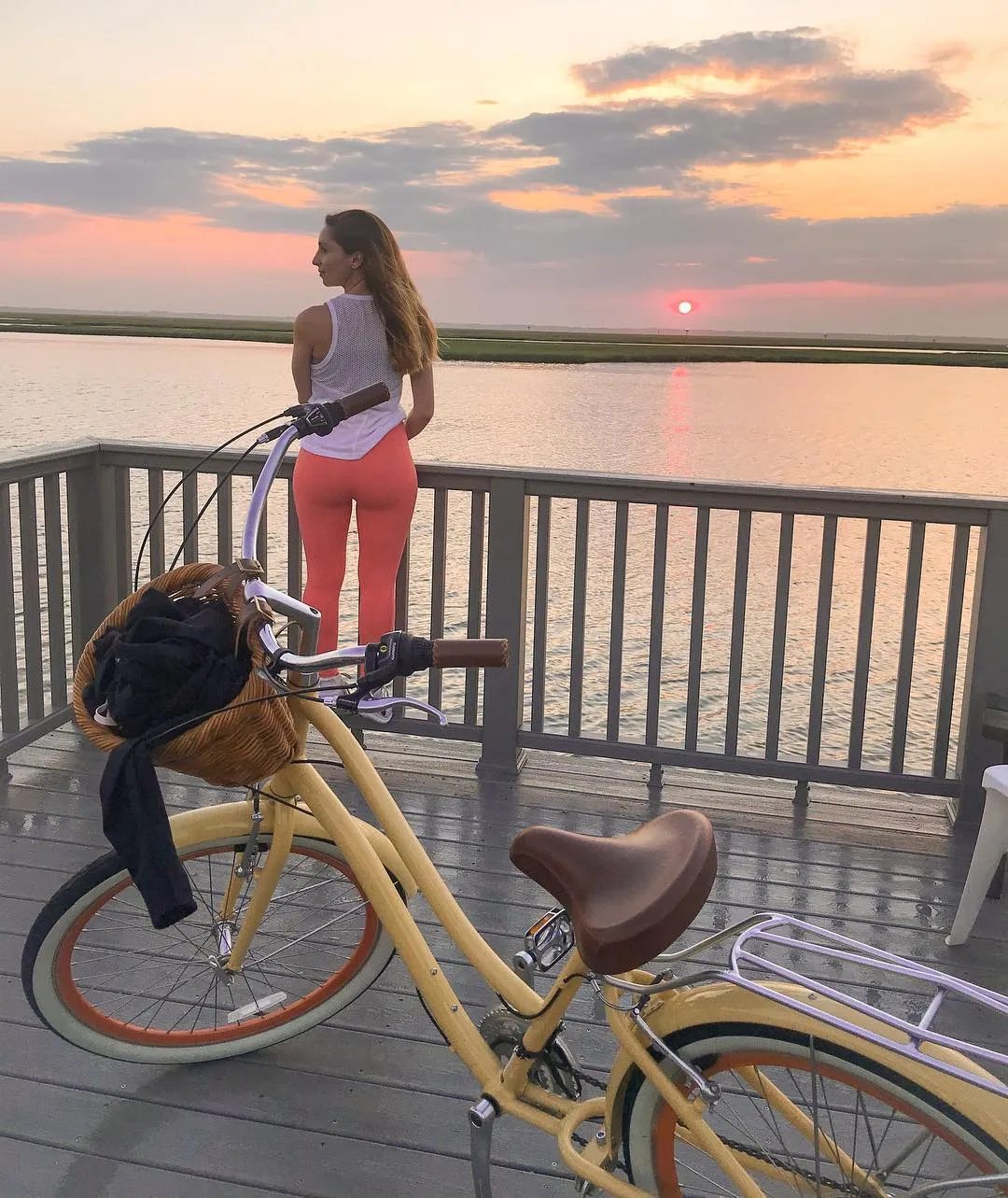 sixthreezero EVRYjourney Women's 24" 3 Speed Step-Through Touring Hybrid Bicycle