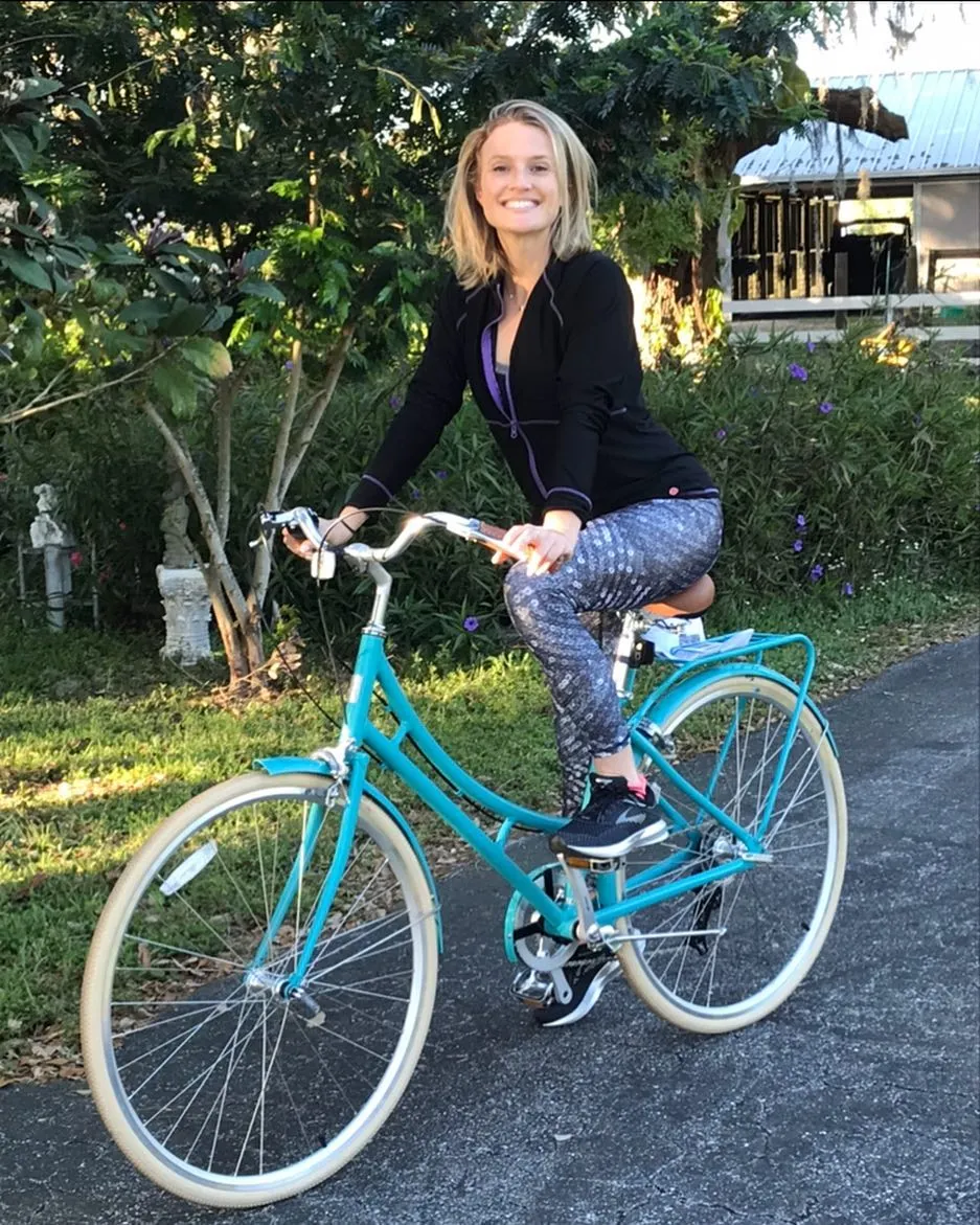 sixthreezero Ride in the Park Women's 3 Speed Touring City Bike with Rear Rack