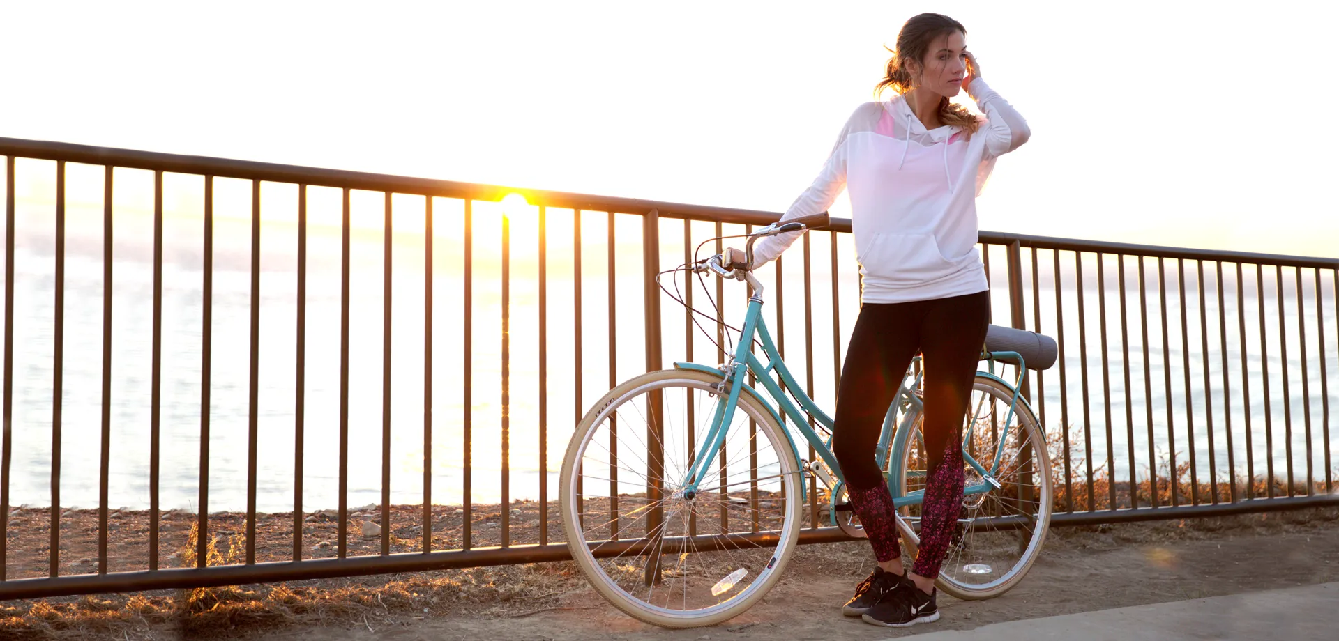 sixthreezero Ride in the Park Women's 3 Speed Touring City Bike with Rear Rack