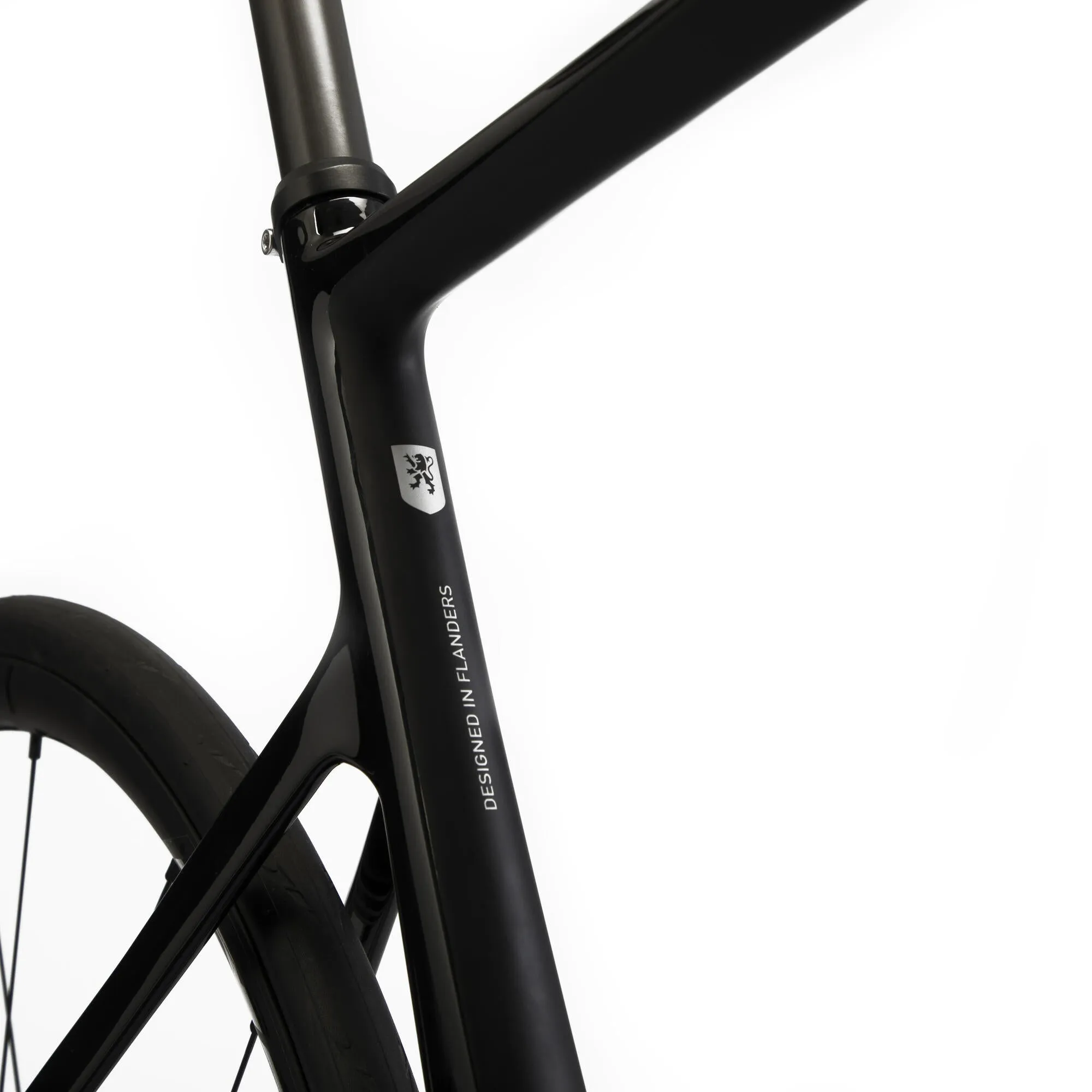 Van Rysel EDR CF Ultegra Disc Road Bike