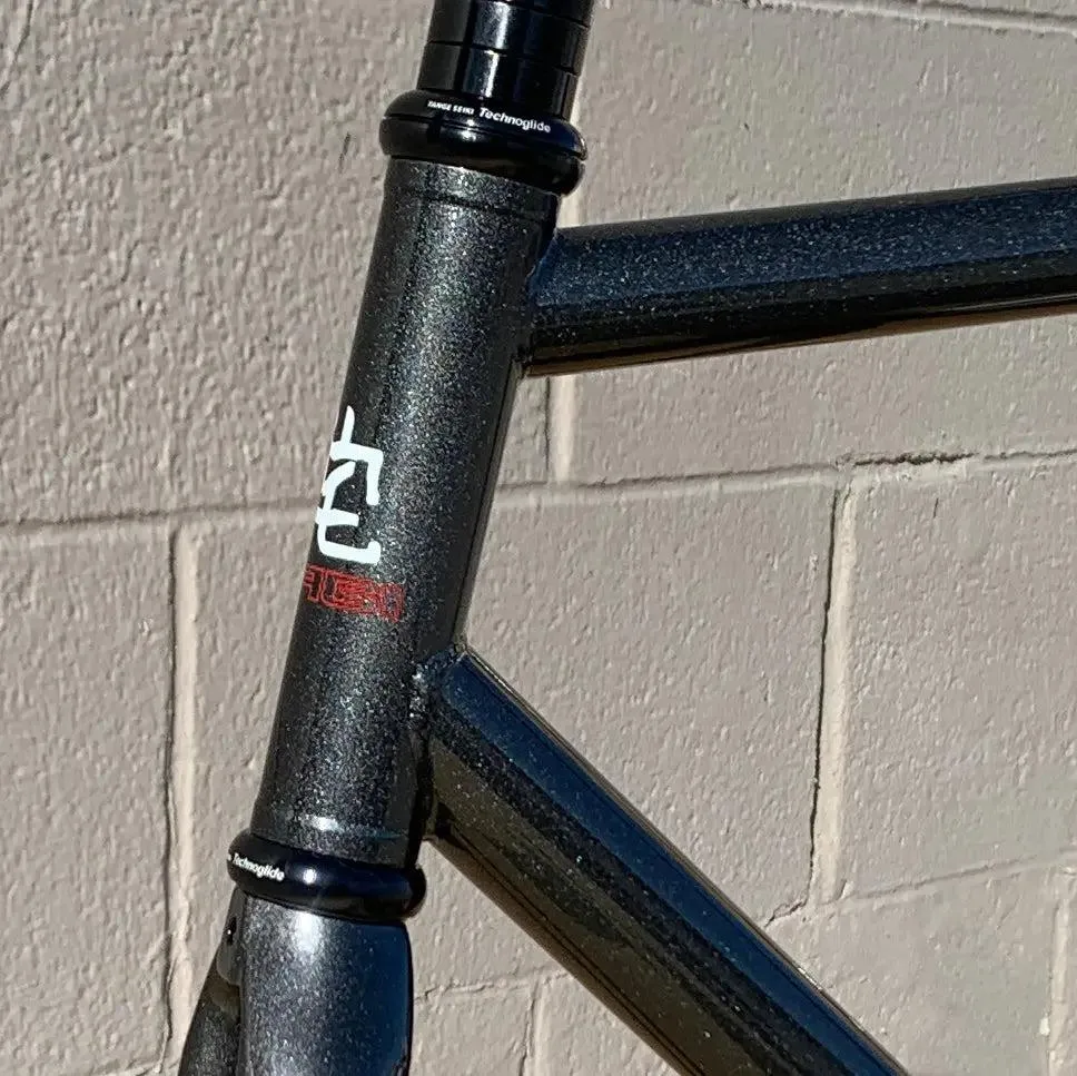 Wabi Lightning Frameset, Imperfects