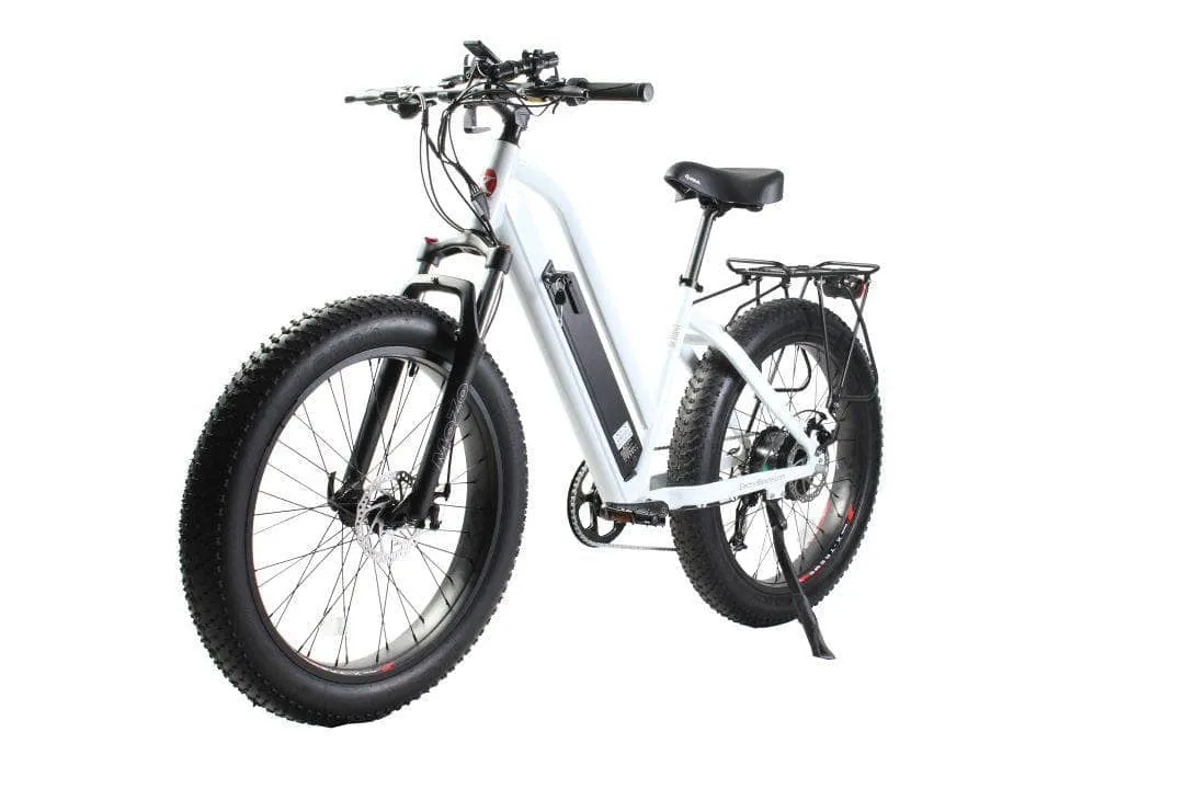 X-Treme Boulderado Fat Tire Electric Mountain Bike [48 Volt 10.4AH]